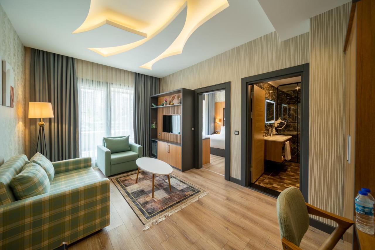 Holiday Inn - Trabzon-East By Ihg Exteriör bild